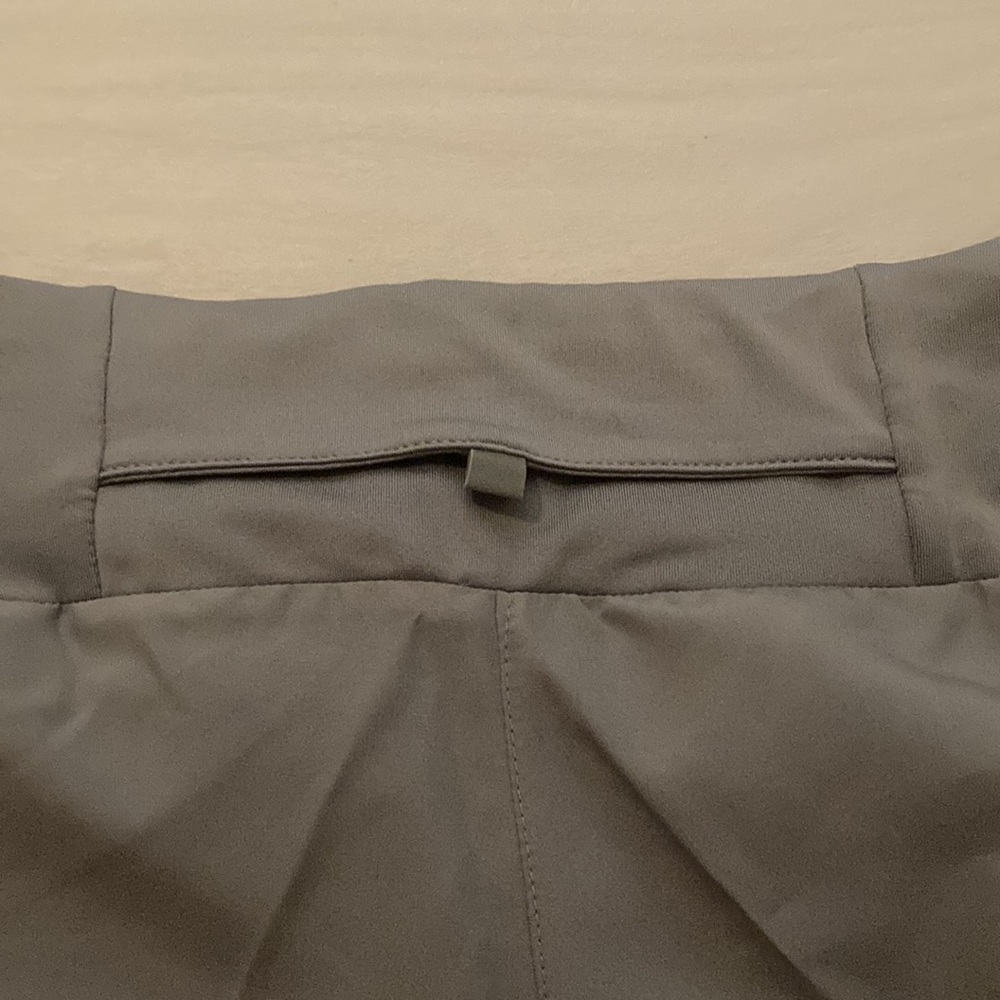 Nike running shorts - Picture 2 of 3